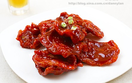 h偰