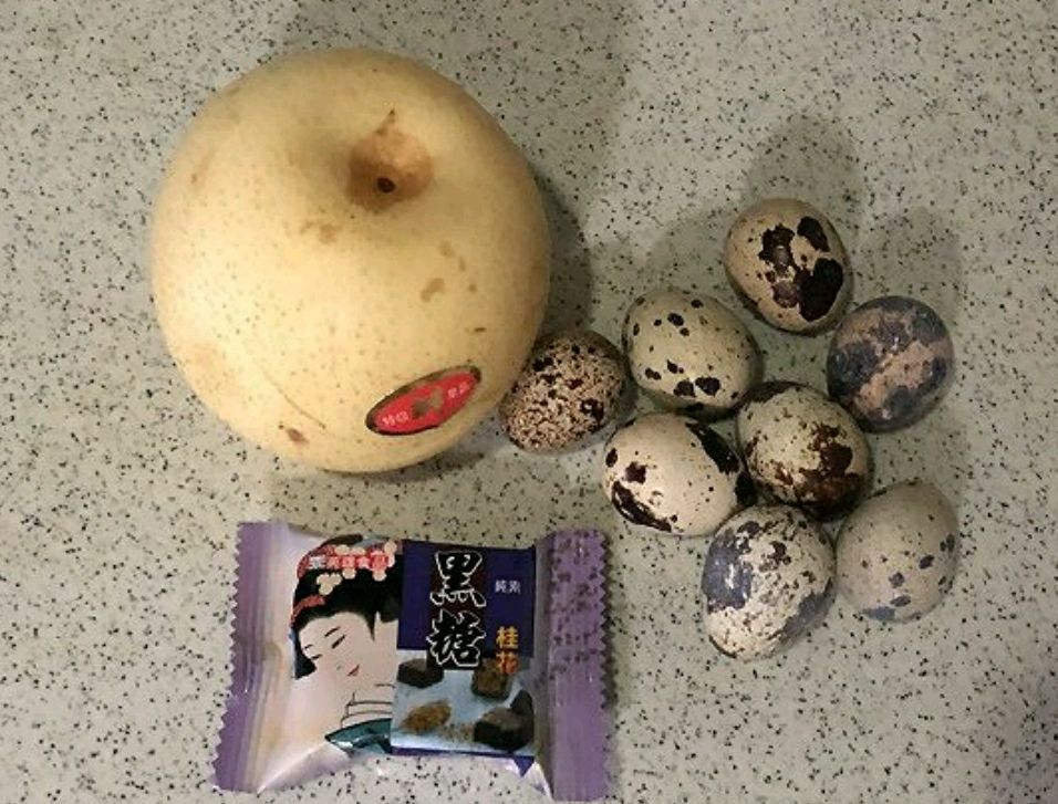 ѩE1